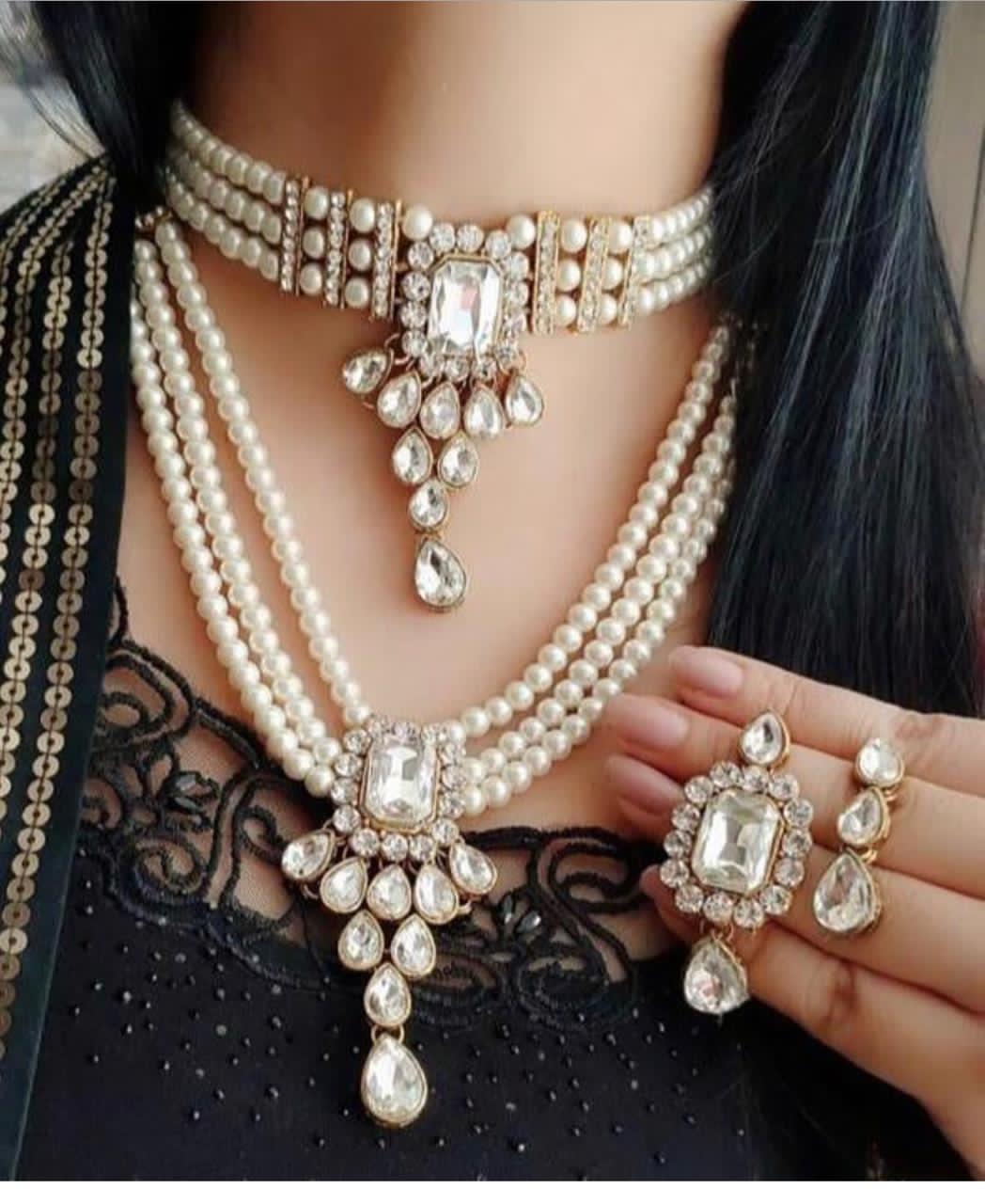 Mesmerising Pearl Wedding Jewelry Ideas For Every Jewelry Set | Wedding  jewelry sets, Pearl necklace designs, Bridal jewelry
