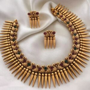Buy Choker Necklace Set Online at India Trend – Indiatrendshop
