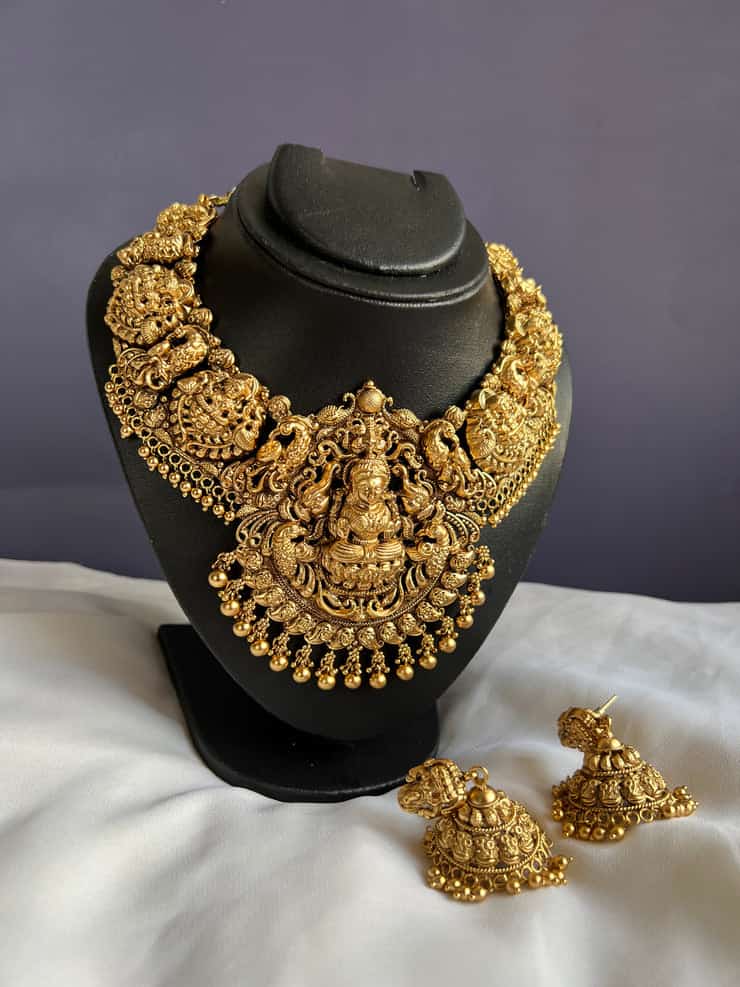 Matte Finish Nagas Temple Goddess Laxmi Choker Necklace Set With Jumbo Jhumkas - Image 2