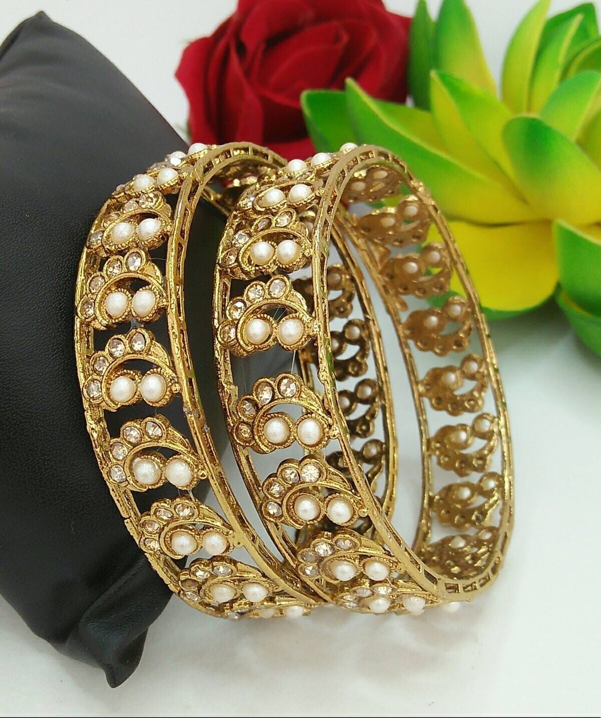 Stylish Gold Plated Bangle Set