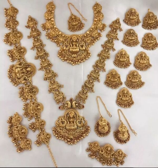 South Indian Bridal Jewellery Set