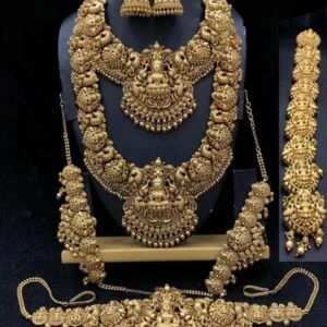 South Indian Bridal Wedding Set. High Quality Brass. A Premium Quality Jewellery Set For The Indian Bride Dulhan