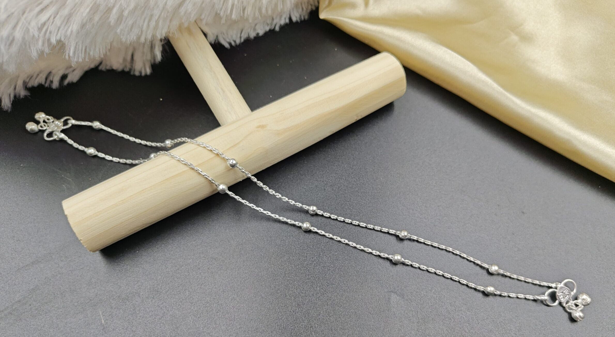 Silver plated Classic Look Payal Anklet for Women And Girl Alloy Anklet