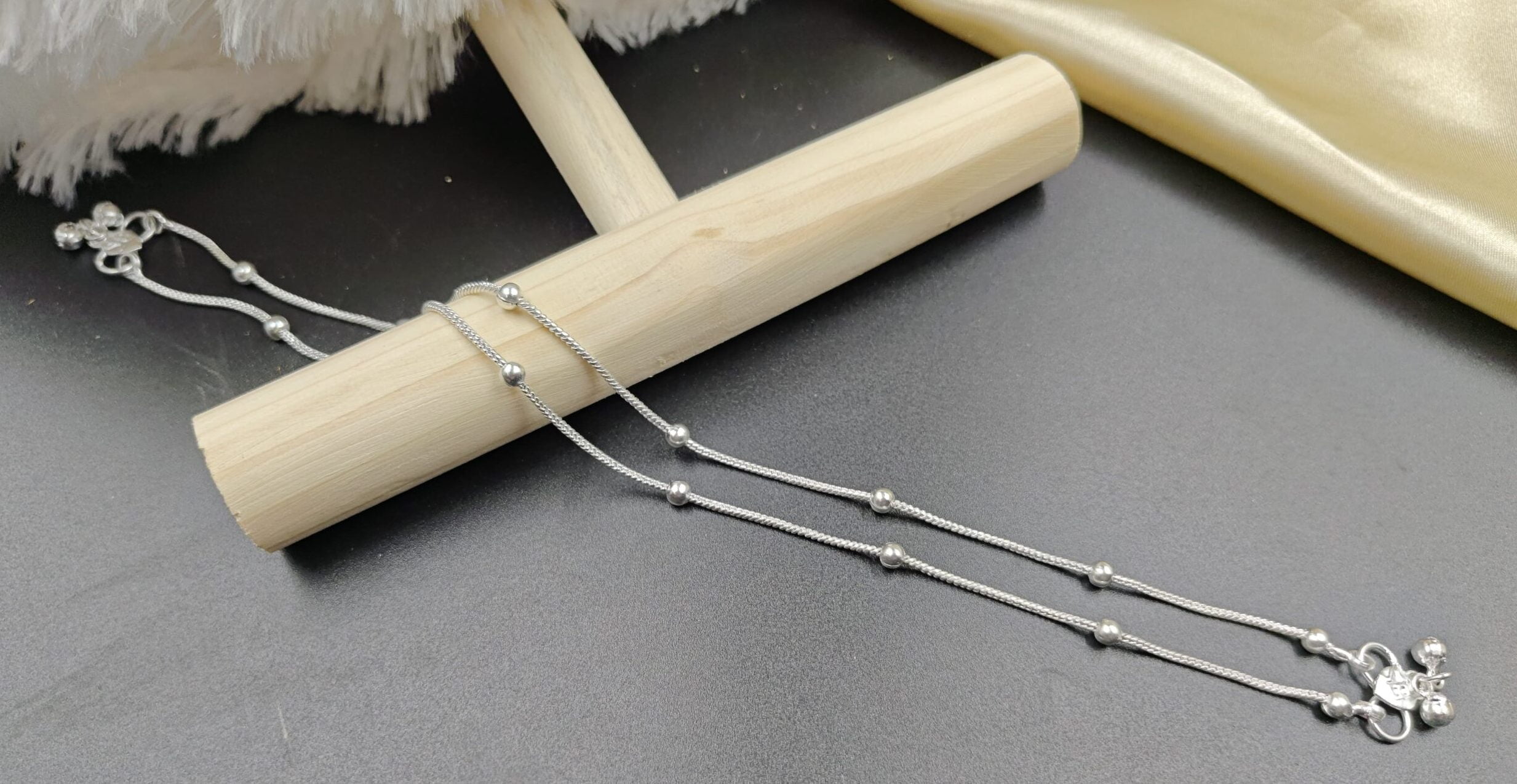 Silver plated Classic Look Payal Anklet for Women And Girl Alloy Anklet
