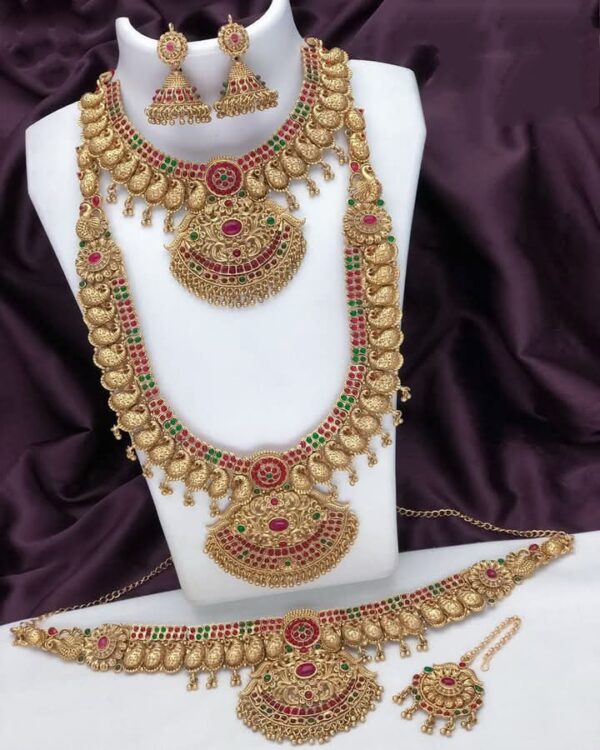 Nagas Temple Semi Bridal Set