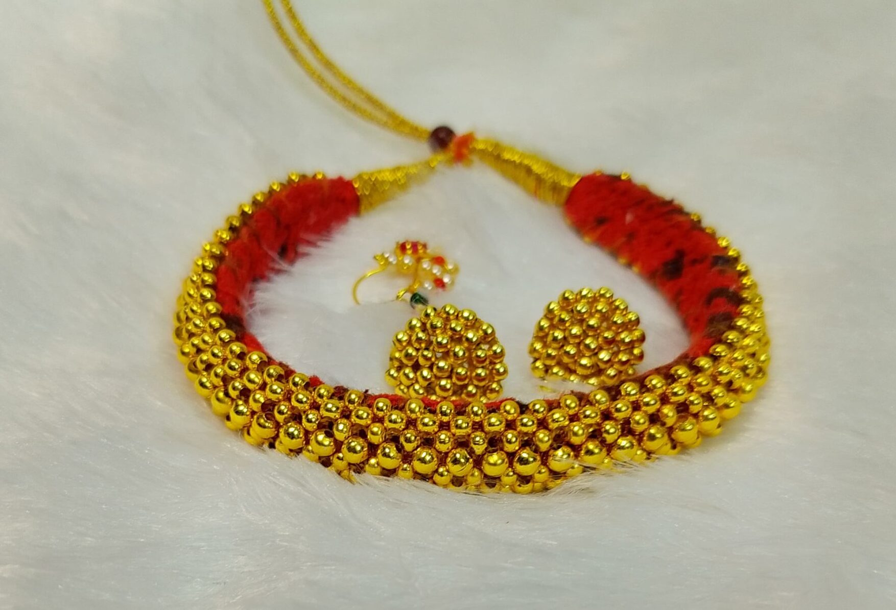 Maharashtrian Awesome Designer Golden Finish Gadi Thushi