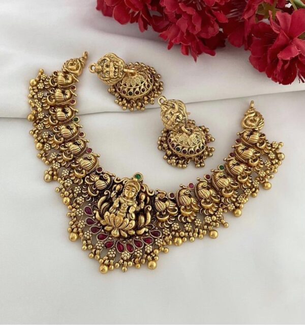 Premium Quality Nagas Temple Short Necklace Set