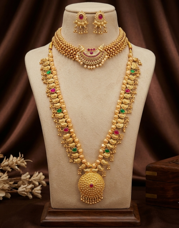 Maharashtrian gold plated long Kolhapuri Saaj and Thushi necklace set with matching earrings for women