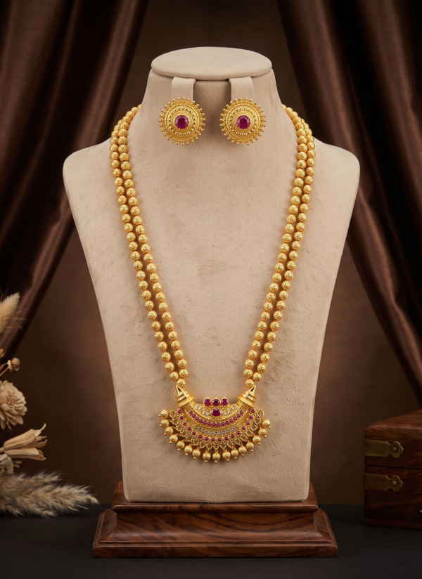 Maharashtrian Chandrakor Mala long necklace with matching stud earrings